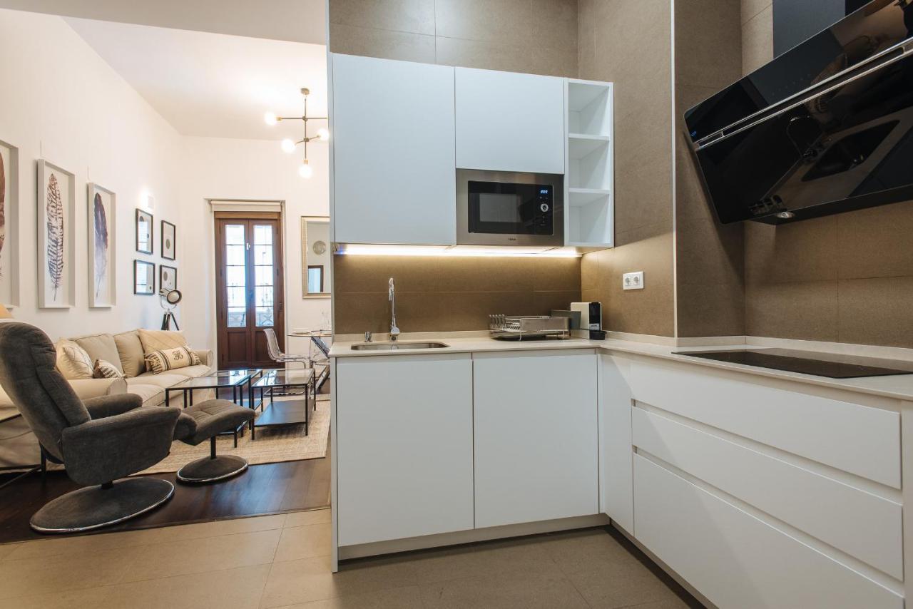 Apartamento Puerta Real - Free Parking Sevilha Exterior foto